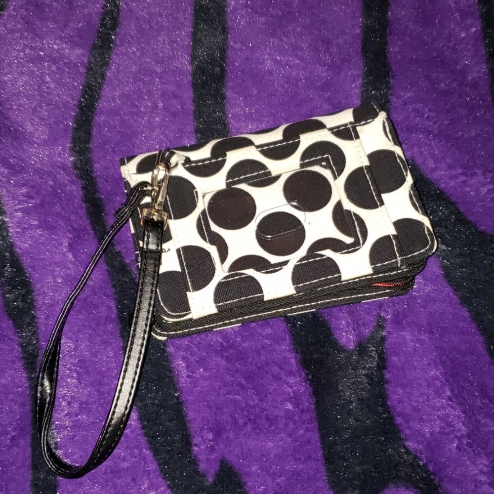 Thirty-One Every-Day Wristlet “Black Spotty Dot”